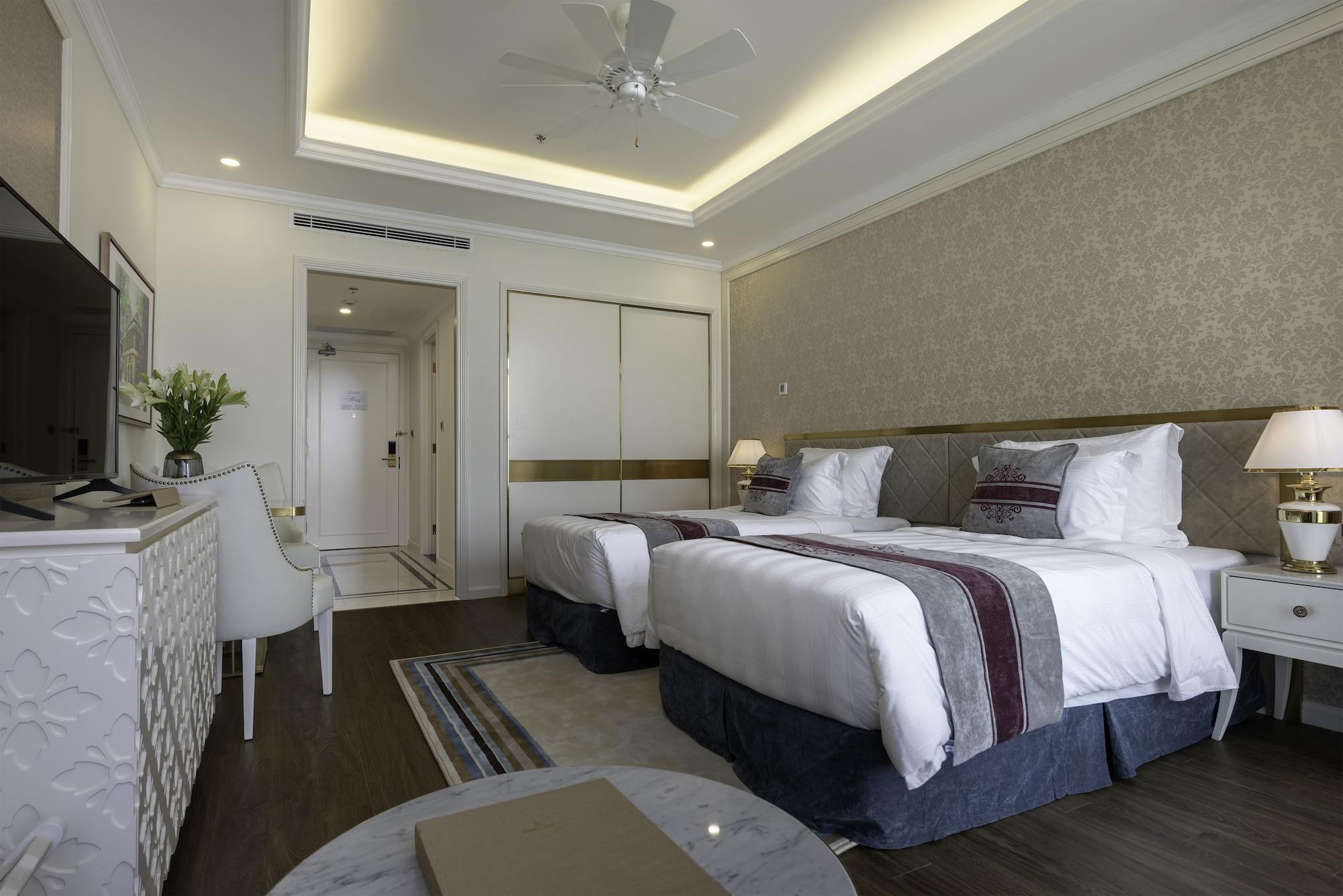 Отель Melia Vinpearl Nha Trang Empire Экстерьер фото